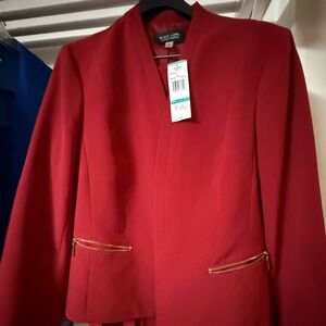 Black Label Red Women's Jacket and skirt